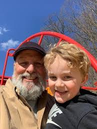 Eileen Samuels's Instagram, Twitter & Facebook