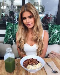 3 9m Followers 485 Following 1 087 Posts See Instagram Photos And Videos From Pamela Reif Pamela Rf Yummy Breakfast Hot Hair Styles Breakfast Bowls