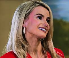 Was Vanessa introduced as Dani's best friend first?