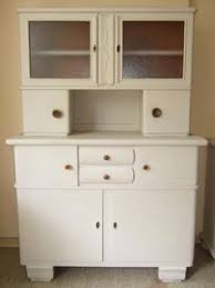Pin Von Lin Lom Auf K I T C H E N Kuchenbuffet Shabby Chic Anrichte Buffet
