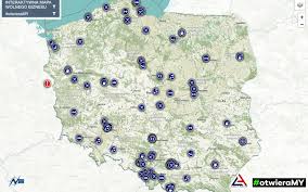 A number of european nations have kicked off 2021 in familiar fashion, locking down residents and struggling to curb coronavirus cases. Map Shows Polish Businesses Reopening In Defiance Of Illegal Lockdown