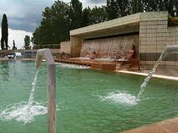 La casa di angela san casciano dei bagni. La Piscina Termale Picture Of Fonteverde San Casciano Dei Bagni Tripadvisor