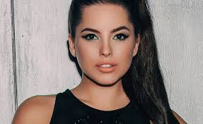 With more than 20 years of design expertise, k8 has experience in assisting companies and startups to develop and release products. Miss K8 Artists