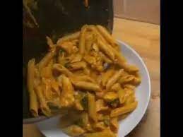 Joe Wicks Chicken And Feta Pasta Youtube Feta Pasta Joe Wicks Joe Wicks Lean In 15