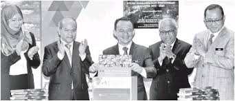 Ketua pengarah pelajaran malaysia (kppm) menerusi. Peruntukan Mybrain Tidak Pernah Sampai Ke Kementerian Pendidikan Maszlee Pressreader