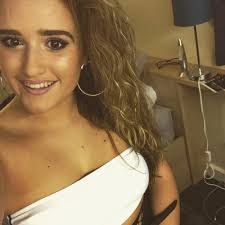 Millie Stringer's Instagram, Twitter & Facebook