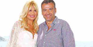 Μπορεί να πιστεύουν ότι έχει διαρρεύσει από σένα» πρόσθεσε η θάλεια ματίκα, τονίζοντας πως σε αυτή την περίπτωση η αγωνία της είναι αν τα παιδιά της έρθουν μπροστά σε αυτό το θέαμα. H E3omologhsh Toy Giwrgoy Liagka Gia To Diazygio Kai Ta Paidia Toy Apopsh Twra