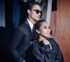 Sampai bila tak terganti seperti dirinya sampai bila tak terubah rinduku padanya dia luar biasa dari segalanya oh penawar cinta, dia. 5 Soalan Bersama Dayang Nurfaizah Berita Mediacorp