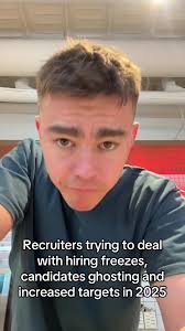 Recruiters Navigating Challenges in 2025 Hiring