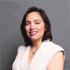 Eda Tekeoglu's Instagram, Twitter & Facebook