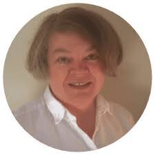 Audrey Hendry's Instagram, Twitter & Facebook