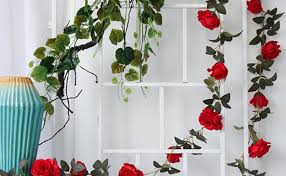 Simple and easy home decoration ideas to try even during black friday, cyber monday or christmas celebrations. 8 Simple Flower Decoration For Home Flower Decoration Ideas