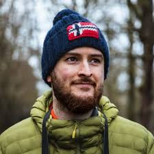 I'm incredibly honoured to be featured in the December issue of the Porsche  Cars GB Ltd News Update, with the added thrill of landing the cover!