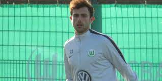 Das schicksal einer familie machte ihn fassungslos. Torabschluss Ubungen Schmidt Bekommt Graue Haare Vfl Wolfsburg