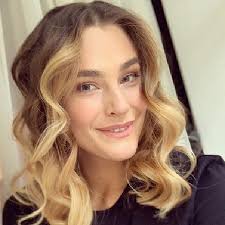Aryna sabalenka (tennis player) was born on the 5th of may, 1998. Is Tennis Star Aryna Sabalenka Married Who Is Her Boyfriend Find More On Aryna S Wimbledon Earnings Net Worth Parents Tattoo