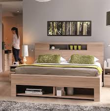 lit pluriel avec tiroirs et niches de rangement chambre a coucher rustique model chambre a coucher lit facile