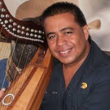 Stream PENSANDO EN ELLA by Danny Torres