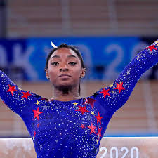 The world renowned gymnast unexpectedly made a costly error during the women's gymnastics team final on tuesday when she only completed 1 ½ twist on her vault when she was. Umdapn8xk1w3gm