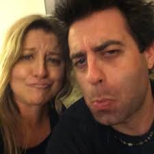 Its best friends weekend !! Share pics of you and your best friends with  me😁😁😁😁. My best friends Matt Deskins my fiancé And of course my life  long best friend Nikki! I've