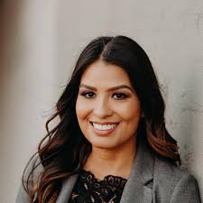 Cynthia Byrne's Instagram, Twitter & Facebook