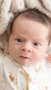 Don’t forget I typically recommend Pre Booking your Newborn Session 3  months in advance. I only take