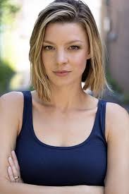 Patrick Villanova على X: "Check out @MasonGross and @SkidmoreCollege alum  (and my big sis!) Kate Villanova