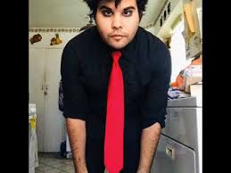 Dress Up For Halloween As Billie Joe Armstrong Youtube Billie joe armstrong, shepard fairey and more explain why. halloween as billie joe armstrong