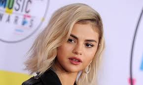 Showcasing artists affiliated with celebrity music. Selena Gomez Unfollows All But Three Celebrities On Instagram See Who Made The Cut