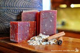 The melt end pour method is by far one of the easiest and the safest way to make soap without lye. Why There Is No Such Thing As How To Make Soap Without Lye Humblebee Me