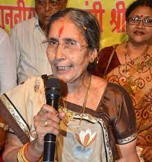 Their traditional marriage was arranged by their families when they were children in her native vadnagar. Jashodaben Hyderabad Woman Fasts For Justice For Jashodaben Urges Pm Narendra Modi To Either Accept Her As Wife Or Remove Security