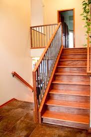 Having ripped out old carpeting all throughout the upper part of the house, only the staircase was still covered in the antique ivory carpeting anymore. Split Level Entry Design Ideas Pictures Remodel And Decor Split Level Entry Bi Level Homes Split Level Remodel