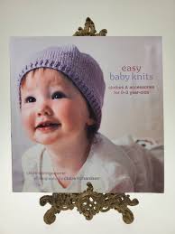 2007 Easy Baby Knits Clothes and Accessories for 0-3 Year Olds by Claire  Montgomerie Photography by Claire Richardson