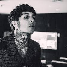 Oli Sykes (@olobersykes) • Instagram photos and videos