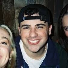 Brett Sparks's Instagram, Twitter & Facebook