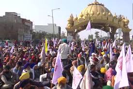 Latest and updated breaking news including headlines, current affairs, analysis, and indepth stories. Farmers Protest Live Updates Chakka Jaam Today Across India Farmers Protest India Live Kisan Andolan 2021 Live Farmers Protest In Delhi Live Farmers Protest Live News The Financial Express