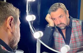 Cântăreţul a anunţat în prima ediție a emisiunii uniplay că a adoptat un băiețel. Horia Brenciu AdevÄƒrul Despre Fiul Adoptat Detalii NeÈ™tiute Dcnews