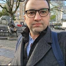 Thumb amputation is a situation when we should always fight for. This is a  case of wrap around toe transfer for thumb reconstruction. Michael Bouyer  Plexusbrachial Microchirurgie Clinique Générale…