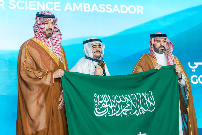 رئيس مجلس إدارة «موهبة» يهنئ القيادة بتصدّر المملكة نتائج أولمبياد العلوم  النووية الدولي - شاهد الآن