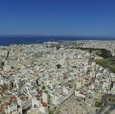 A boisterous port city on the surface, this urban capital of crete hides millennia of history beneath its modern trappings. Hrakleio Krhths Apo Pshla Home Facebook