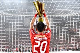 Bambang pamungkas currently works at the accountancy, sekolah tinggi ilmu ekonomi kesatuan, indonesia, bogor. Persija Vs Persebaya Jadi Laga Terakhir Bambang Pamungkas Di Sugbk Berita Bola Terupdate Live Score Jadwal Klasemen Football5star Com