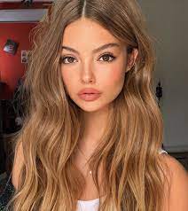 Pin By Brittany Uhl On Misc2 Honey Hair Brown Eyes Blonde Hair Blonde Hair Brown Eyes