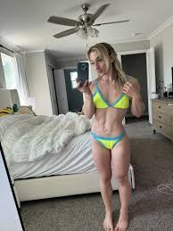 Abby Lynn - Free nude pics, galleries & more at Babepedia