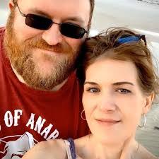 Sam Connell's Instagram, Twitter & Facebook