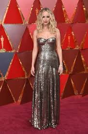 Warum der rote teppich der oscars fans hatte, die rot sahen. Oscars 2018 Die Tops Und Flops Der Promi Outfits Express De