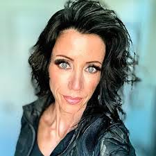 Patrick Dehart's Instagram, Twitter & Facebook