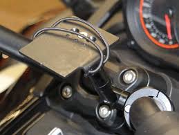 Fits escort, beltronics, valentine 1, cobra, whistler and other windshield mount radar detectors. Motorcycle Radar Detector Handlebar Mount With Extension Radarbusters Com