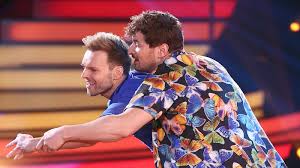 Im jahr 2011 tanzte garbuzov bereits im österreichischen rundfunk bei „dancing stars mit dem ebenfalls. 2 Xonj Sfpi Zm