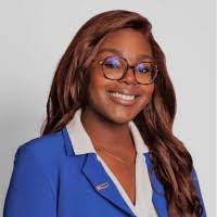 Nikole Gallardo's Instagram, Twitter & Facebook