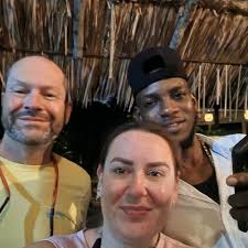 Any businesses with excellent and patient staff?