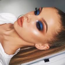 Klaudia Owczarek Wearing The Kkwxmario Eyeshadow Palette On The Eyes The Full Kkwxmario Collection Is Back And Avai Makeup Looks Artistry Makeup Eye Makeup